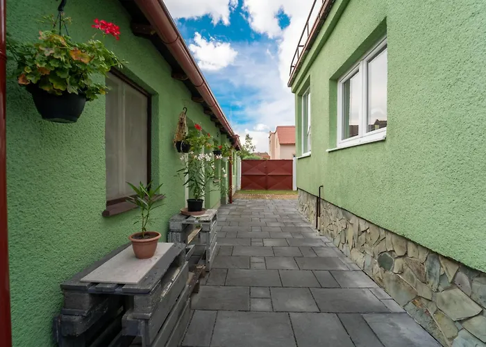 By Interhome Velky Osek